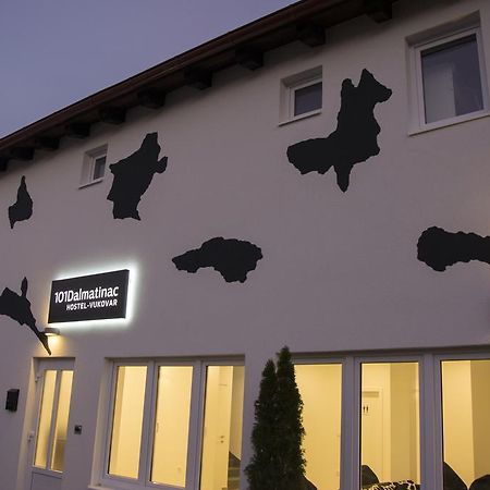Hostel 101 Dalmatinac Vukovar Exterior foto
